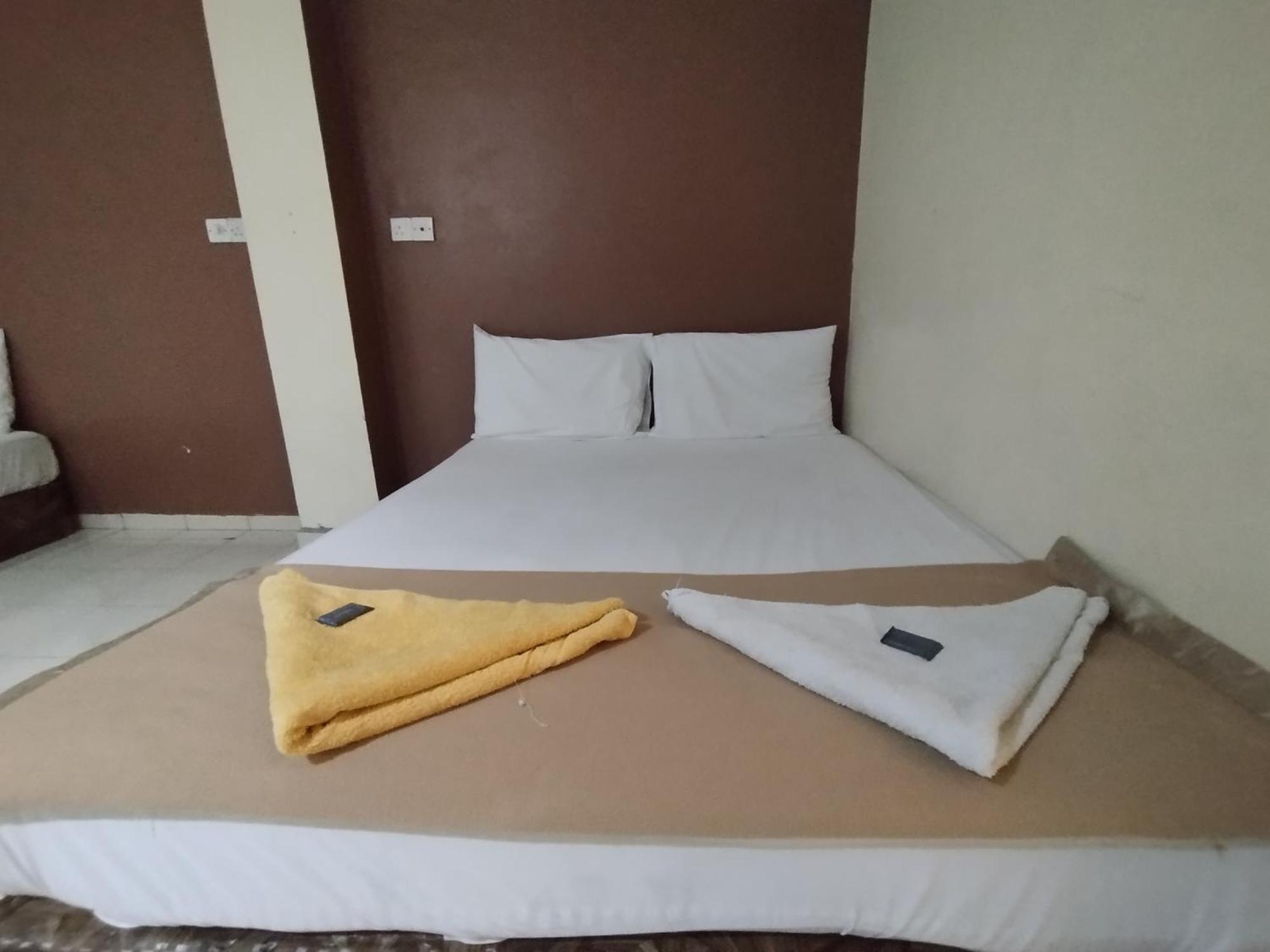 Sentosa Villa Hotel Klang Exterior photo