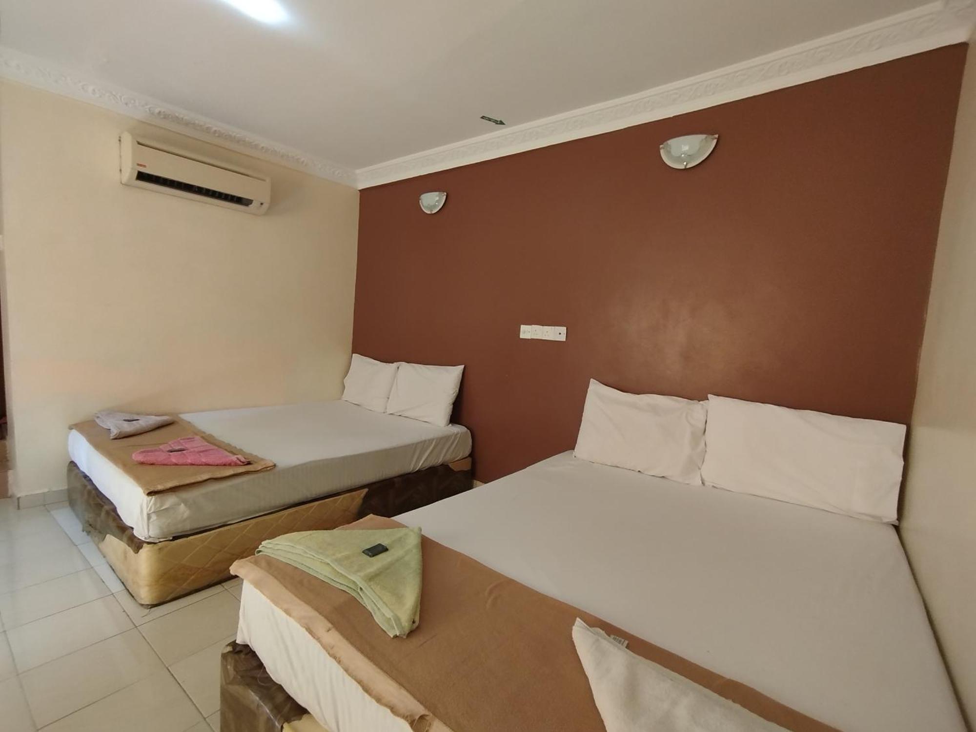 Sentosa Villa Hotel Klang Exterior photo